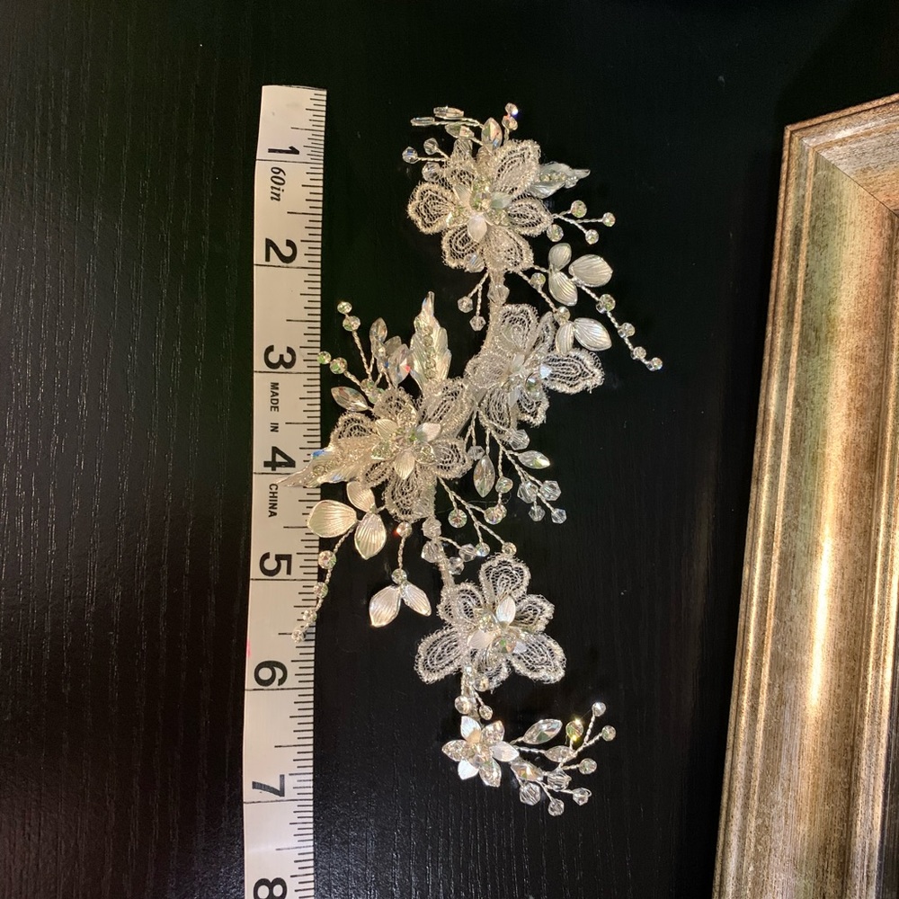 Bridal Hair clip, Hair Piece, Hair Accessories - Picture 4 of 4